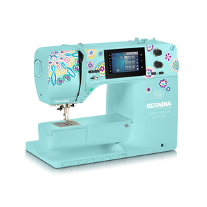 (K) Bernina 475 QE Kaffe Edition Sewing Machine